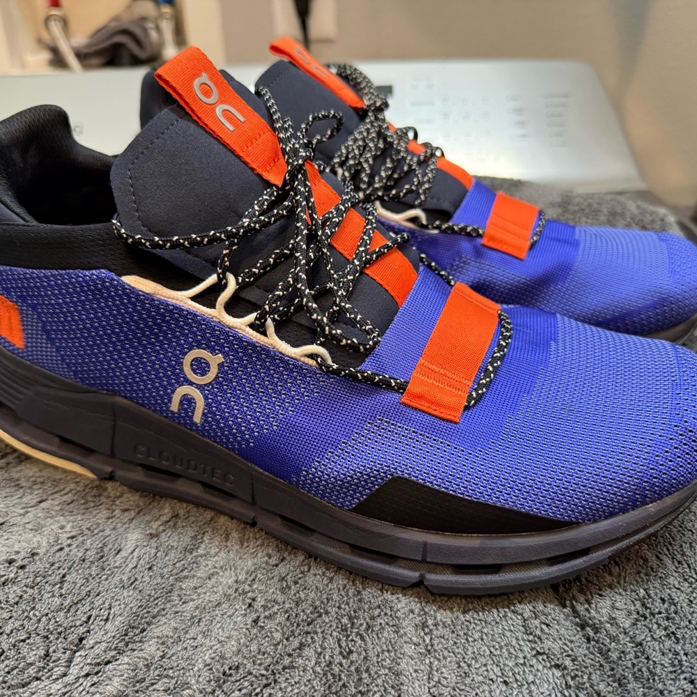 On Running Men's cobolt/flame cloudnova